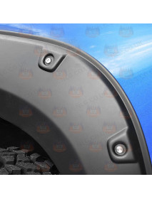 Overfendere de tip apărători Aripi, Safari, Toyota Hilux 2016 – Prezent